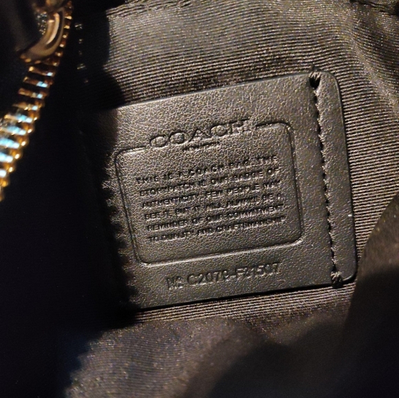 Coach town bucket bag black leather